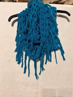 Looped Knitted Scarf Size 34"